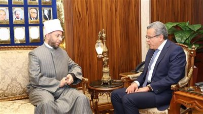 وزير الأوقاف يلتقي رئيس المركزي للمحاسبات لتعزيز التعاون والحوكمة