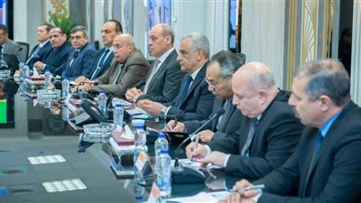 الإنتاج الحربي والاستثمار يبحثان طرح أراضي الشركات على الخريطة الاستثمارية لتعزيز التنمية وتوطين الصناعة بالمحافظات