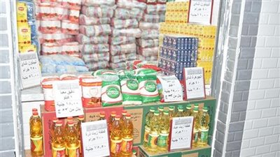 الحكومة تكثف تحركاتها لتأمين السلع الأساسية وتدعم الشراكة مع القطاع الخاص لضبط الأسواق