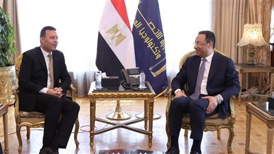 وزير الاتصالات يبحث دعم التعداد العام 2027 بالذكاء الاصطناعي    