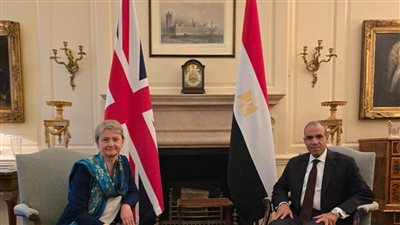 وزيرا خارجية مصر والمملكة المتحدة يناقشان تعزيز التعاون المش    