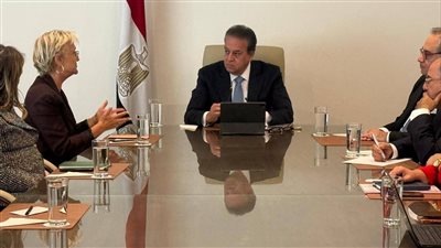 وزير الصحة يبحث مع نوفارتس وباير تعزيز صحة القلب في مصر