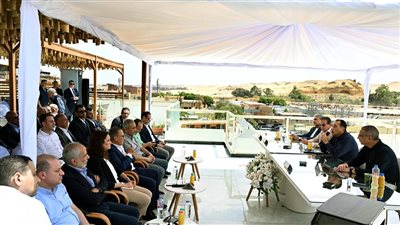 رئيس الوزراء: محور عمرو بن العاص يُفتتح قريباً بالجيزة
