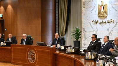 الحكومة تتابع الدعم والكهرباء وسط توترات إقليمية متصاعدة