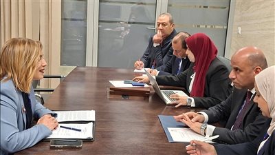 وزير العمل يبحث في جنيف تشغيل العمالة المصرية الماهرة بالسوق الألباني