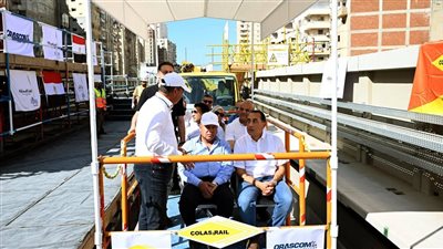رئيس الوزراء يتفقد أعمال المرحلة الأولى من مترو الإسكندرية