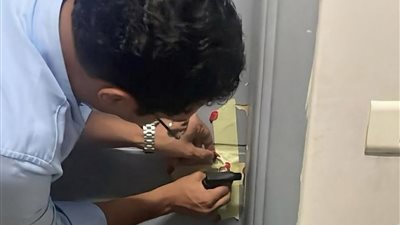الصحة تغلق عيادة غير مرخصة بالشيخ زايد وتضبط منتحلة صفة طبيب