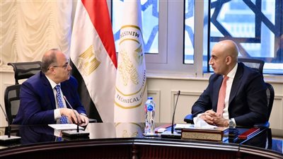  التعليم وهيئة الدواء تبحثان إنشاء مدارس متخصصة لتأهيل كوادر الصناعات الدوائية