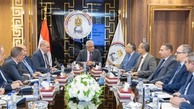 الإنتاج الحربي تبحث تعظيم استغلال الأصول وتطوير خطوط الإنتاج بالشركات التابعة