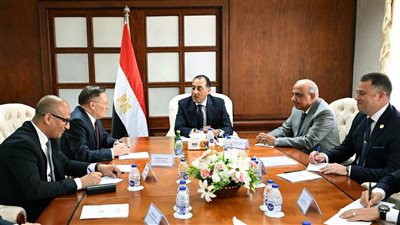 رئيس الوزراء يبحث مع مدير روسآتوم تطورات تنفيذ محطة الضبعة النووية