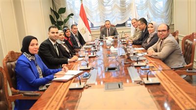 وزير التعليم العالي يتابع خطة التوعية بالتنسيق الإلكتروني