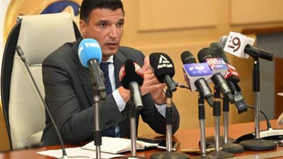 وزارة الصناعة تطلق نظام الإيجار المنتهي بالتملك للأراضي الصن    