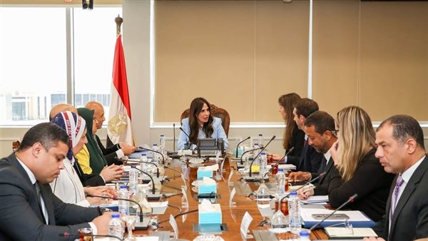 وزيرة الإسكان تبحث مع الوكالة الفرنسية للتنمية تعزيز التعاون