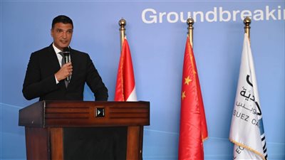 وزير الصناعة يضع حجر أساس أول مصنع لأنظمة تخزين الطاقة بالشرق الأوسط وأفريقيا
