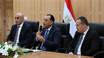 مدبولي لأوائل الثانوية العامة: استمرار التفوق واكتساب المهارات التطبيقية أساس النجاح