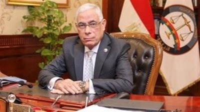 النائب العام يأمر بمنع عدد من المتهمين من التصرف في أموالهم 
