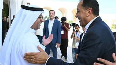 مدبولي يتفقد مشروعات رأس الحكمة.. ويؤكد: المشروع يعزز مكانة مصر السياحية ويوفر فرص عمل للشباب