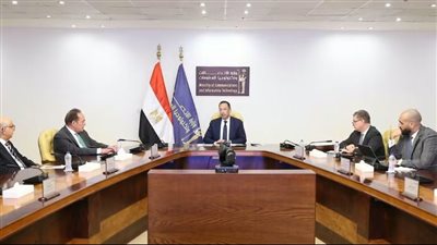 وزير الاتصالات: نستهدف 8 مليارات دولار صادرات تعهيد بحلول 20    