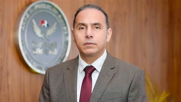 د. إسلام عزام رئيس 